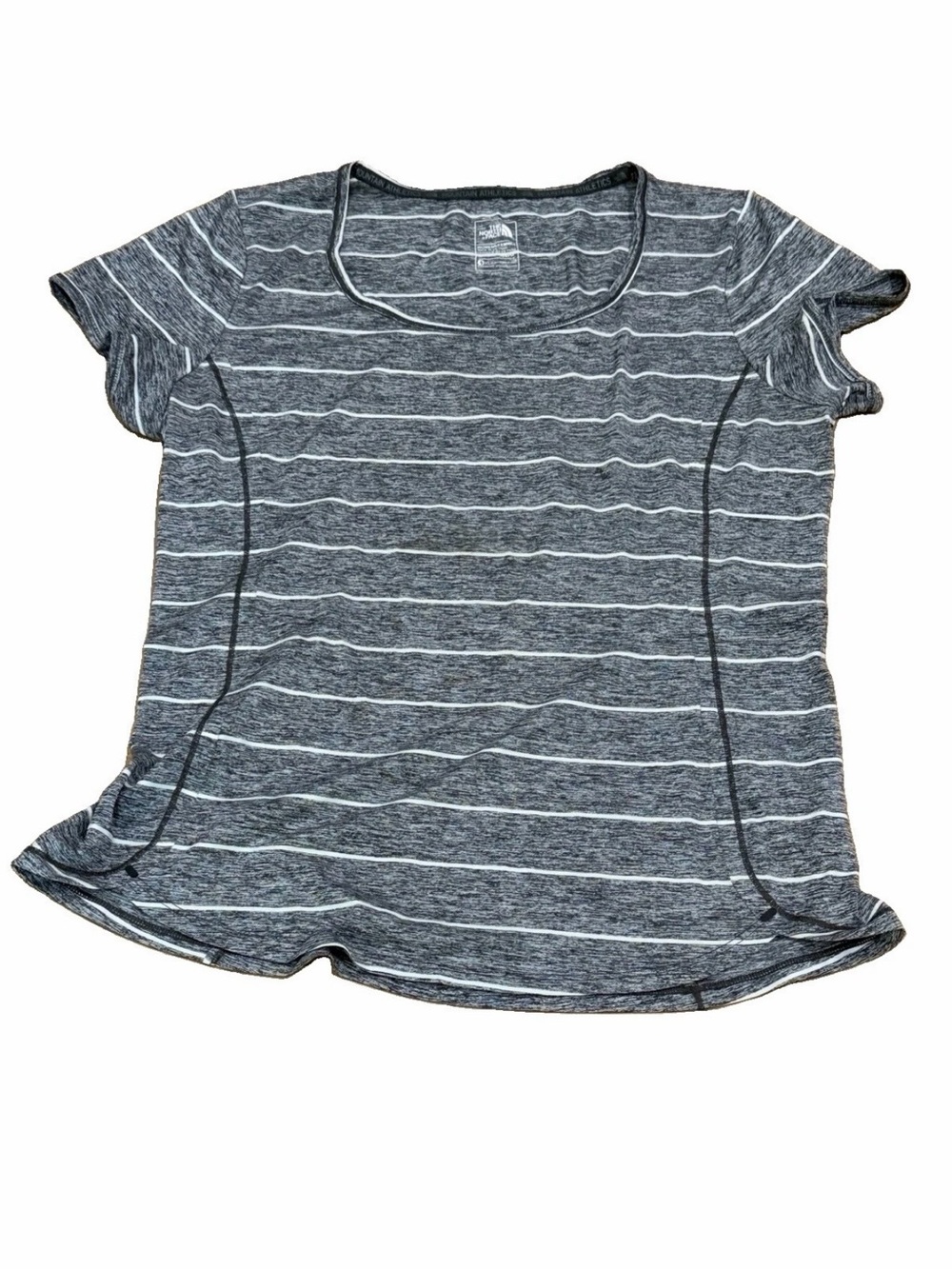 The North Face Mountain Athletics FlashDry-XD Gray Striped Short Sleeve Tee L
